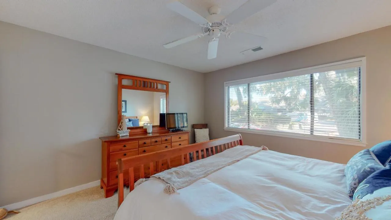 903 Inverness Village Villa