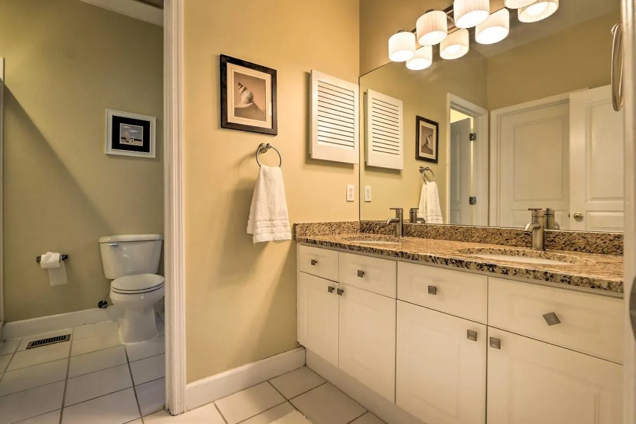 Beautiful Hilton Head House 5 Min Walk To Beach! 別荘 *