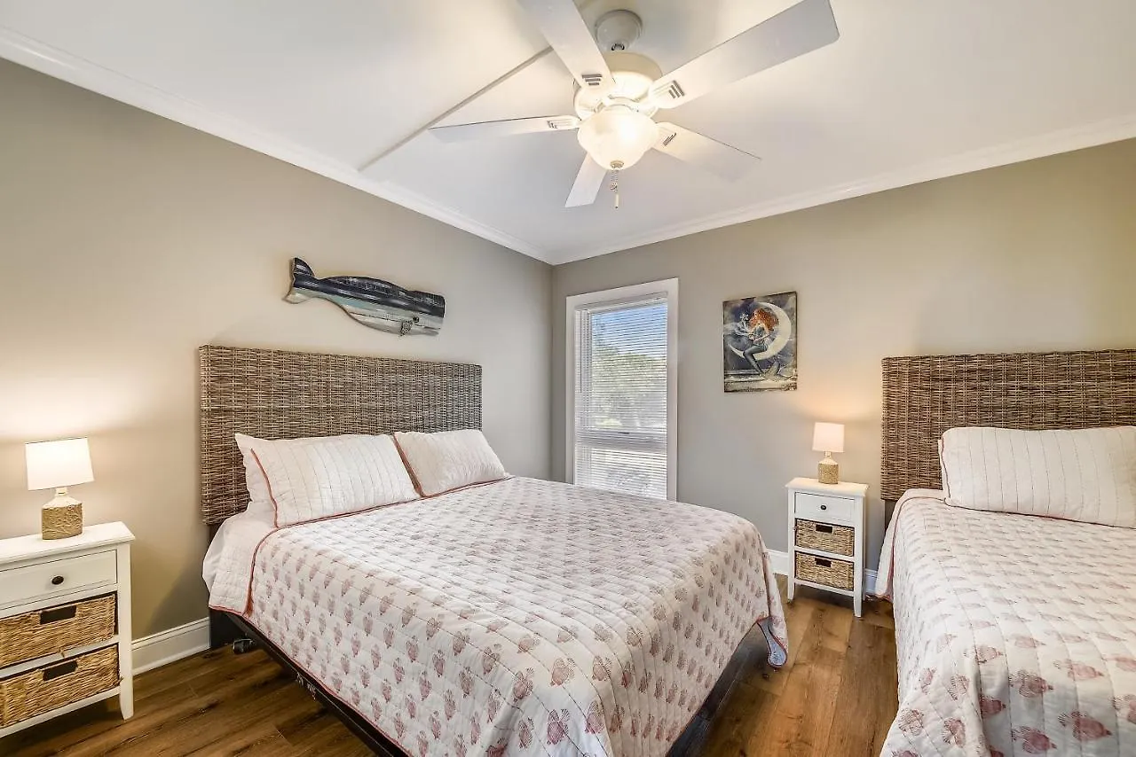 Shorewood Unit 210