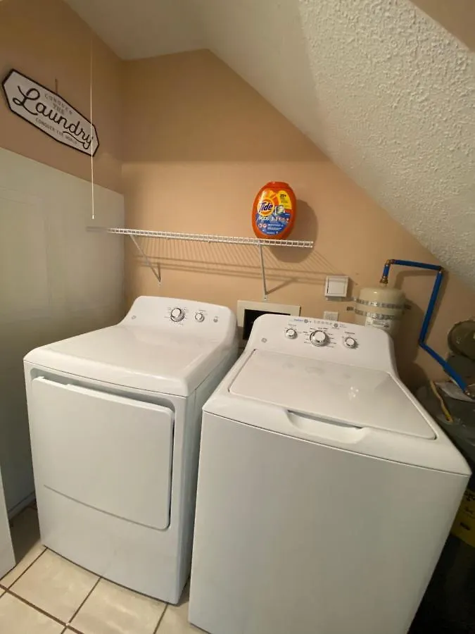 Hhi Homes Llc Bed & Breakfast *