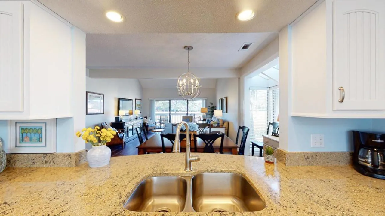 928 Inverness Village Hilton Head Island