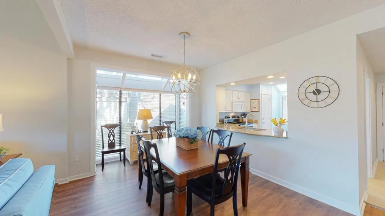 928 Inverness Village * Hilton Head Island