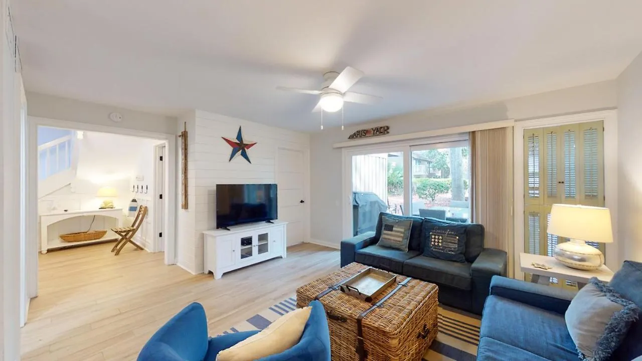 47 Water Oak * Hilton Head Island