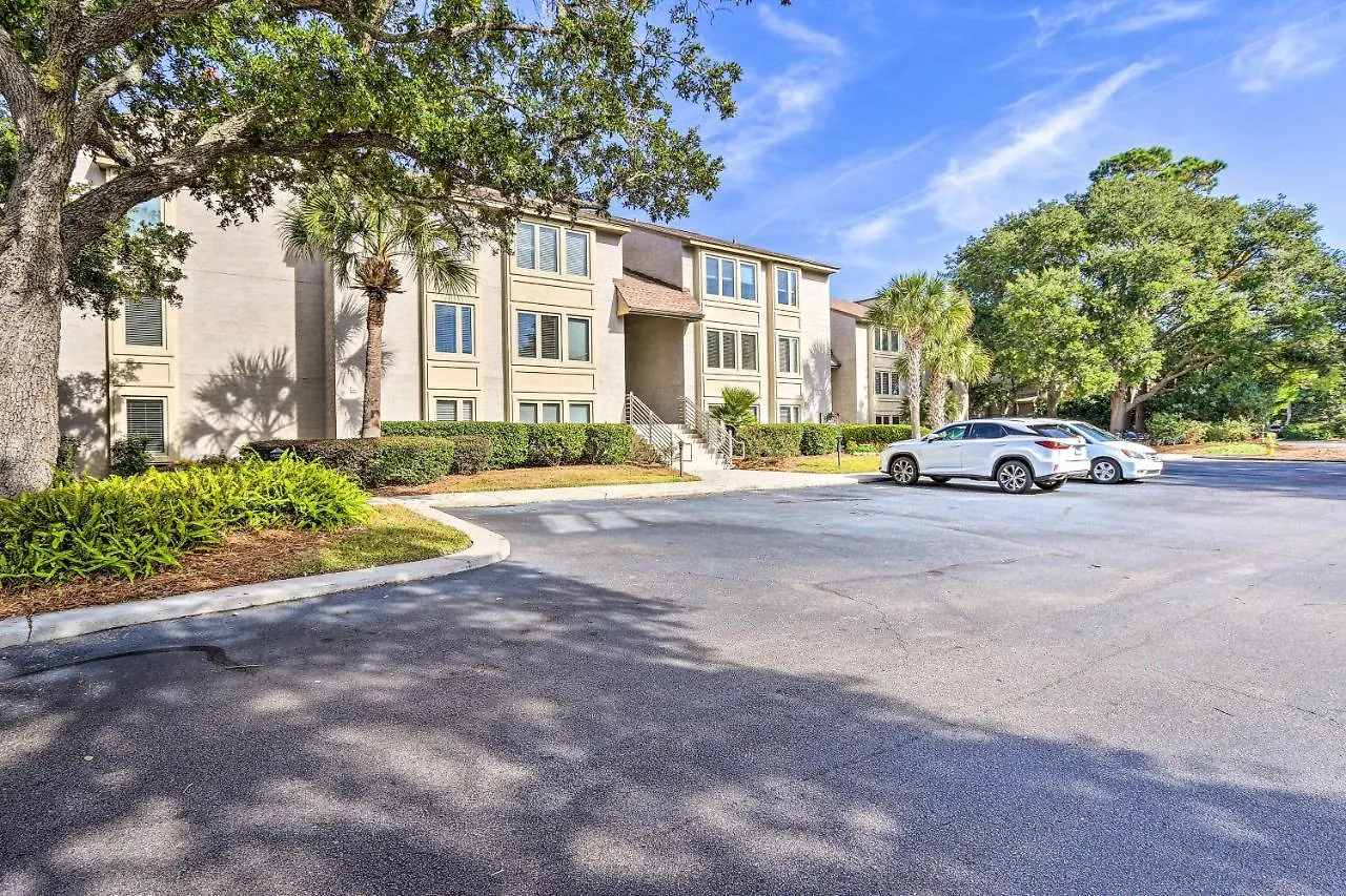 Coastal Sea Pines Escape Walk To Beach! Apartment Hilton Head Island
