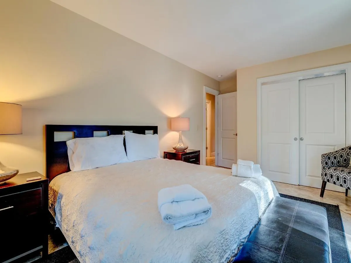 Jessamine 7, 3 Bedrooms, Walk To Beach, Sleeps 8 *