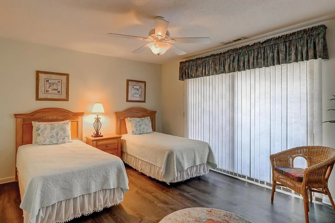 Holiday home Tennismaster 1101 *