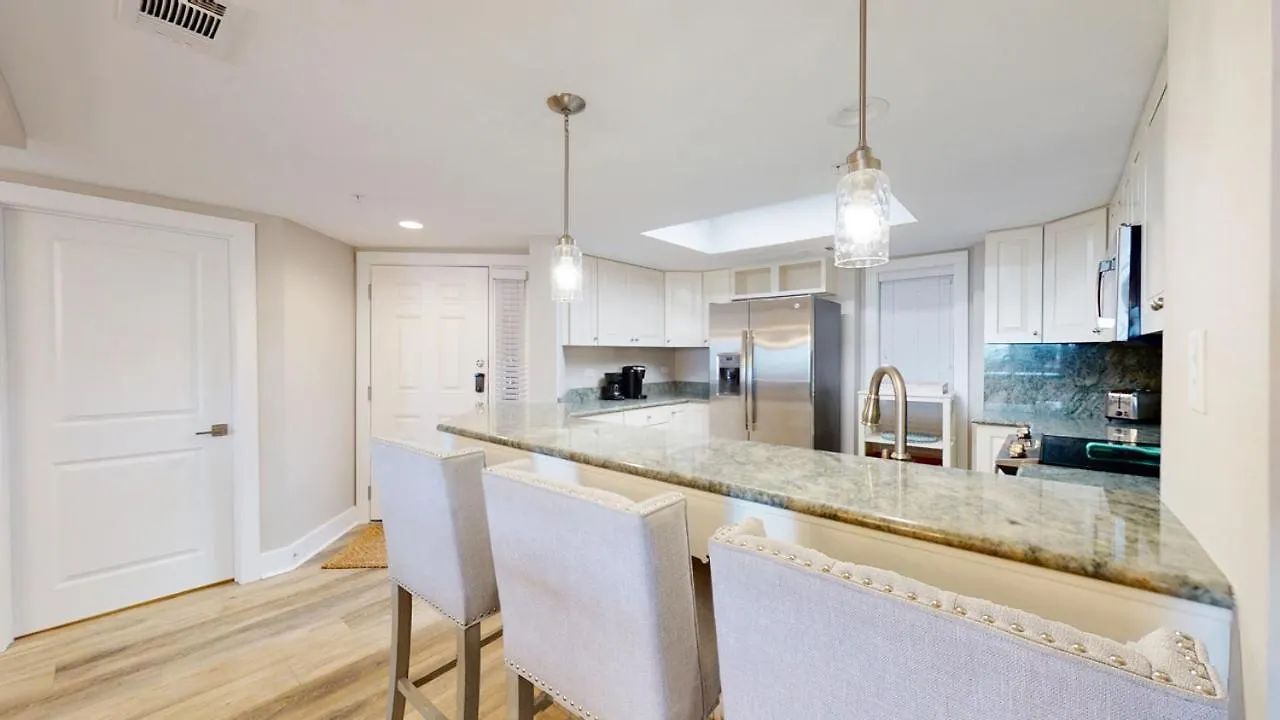 104 Barrington Arms Villa