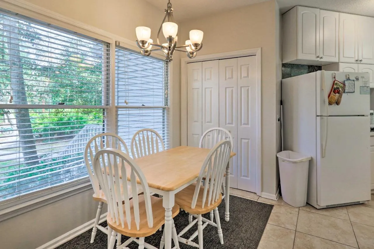Holiday home Townhome Walk To Beach!