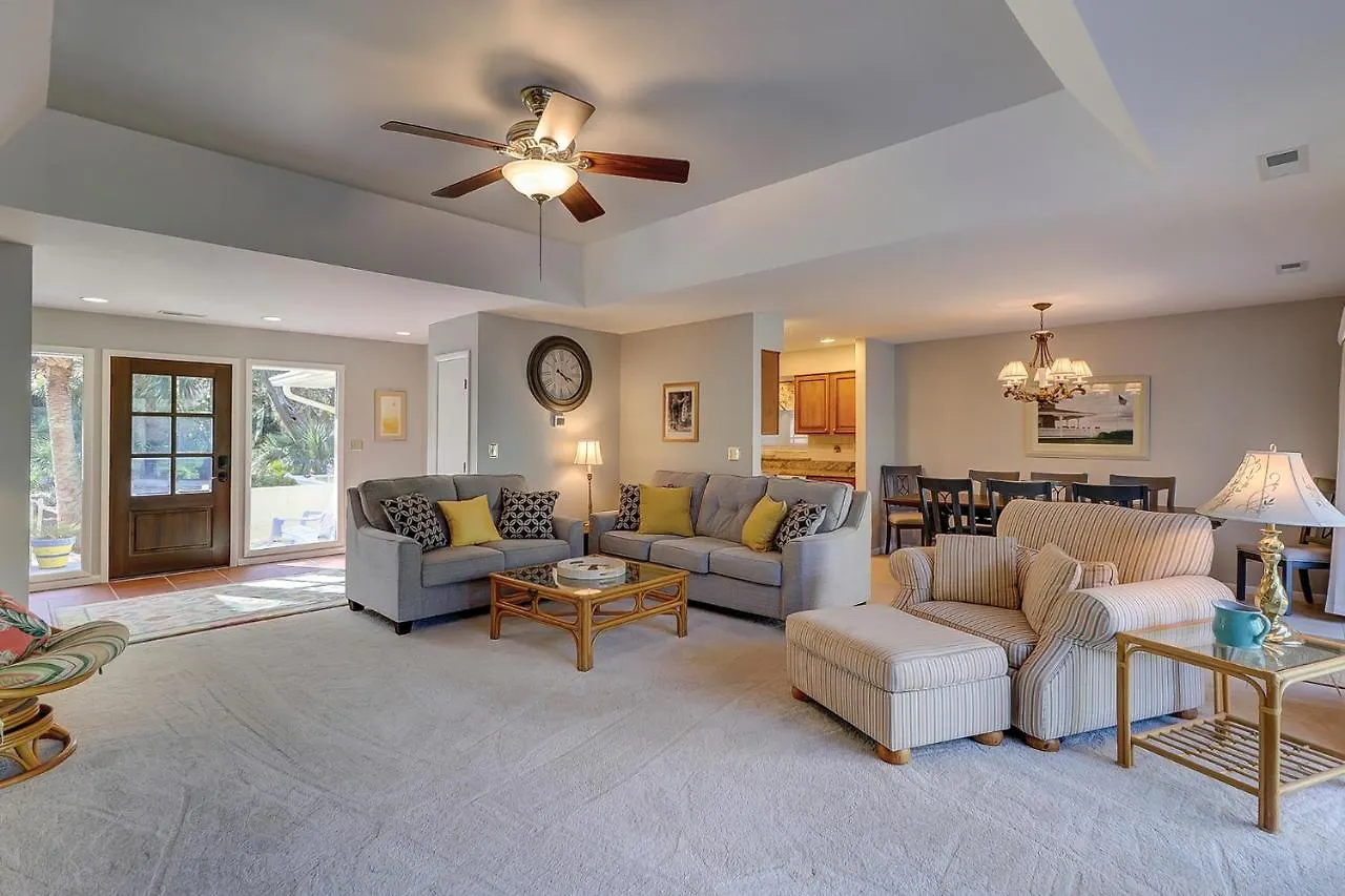 Holiday home 3 Shelley Court Palmetto Dunes Near Beac