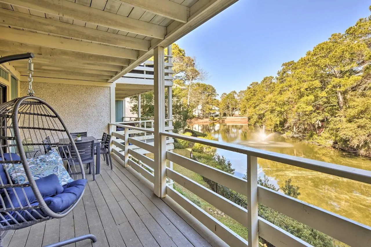 Hilton Head With Lagoon View - Near Beach! Apartment Hilton Head Island