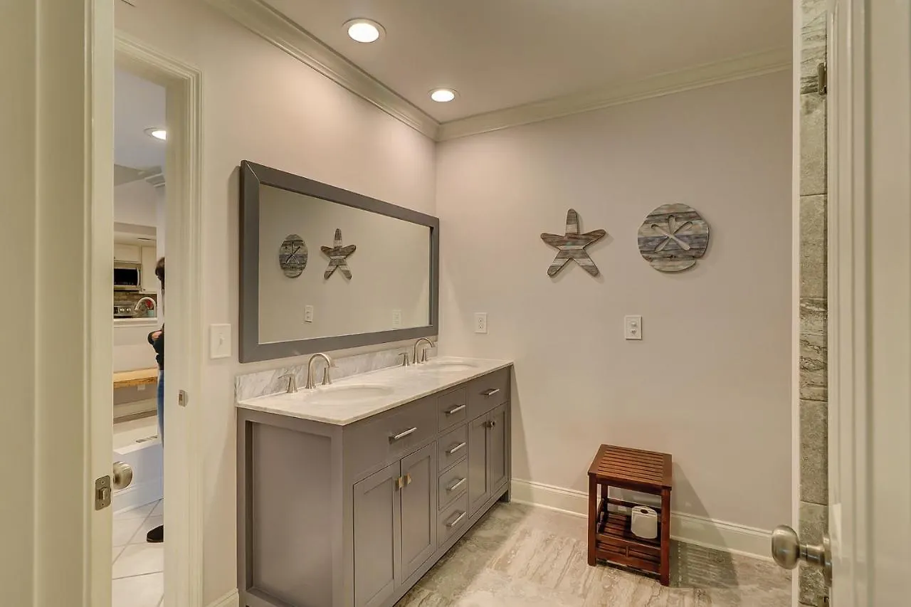 19 Sailmaster 3 Bedroom Shipyard Pool Hilton Head Island