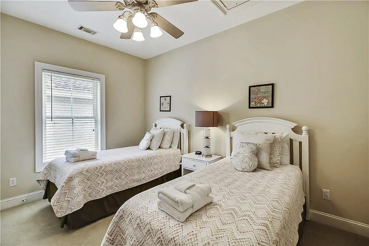 Crabline Court 31 Hilton Head Island