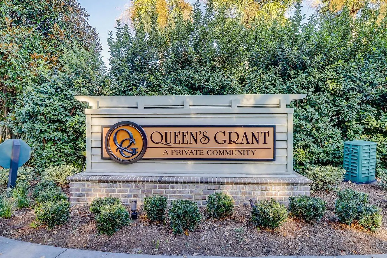 Queens Grant 768 Apartment
