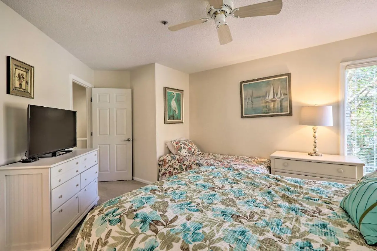 Townhome Walk To Beach! *