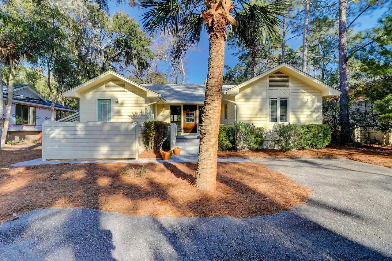 3 Shelley Court Palmetto Dunes Near Beac Holiday home *