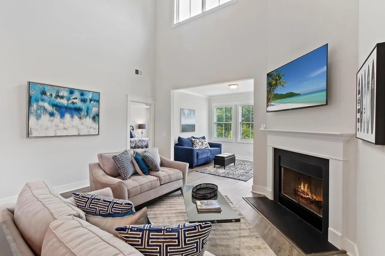 #17 Unsurpassed House Golf View/fireplace/garage