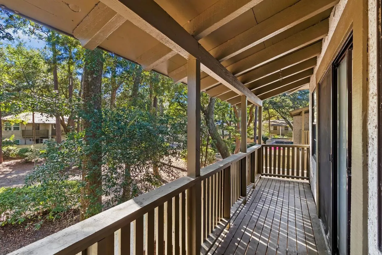 Holiday home #51 Superior Ideal Location Pool 3bdr/2 Park *