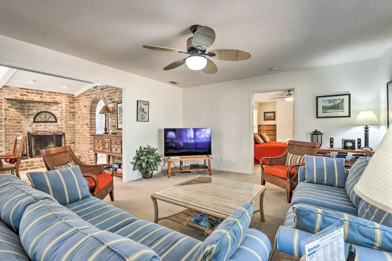 Family-friendly Hilton Head Home, Walk To Beach! * Hilton Head Island