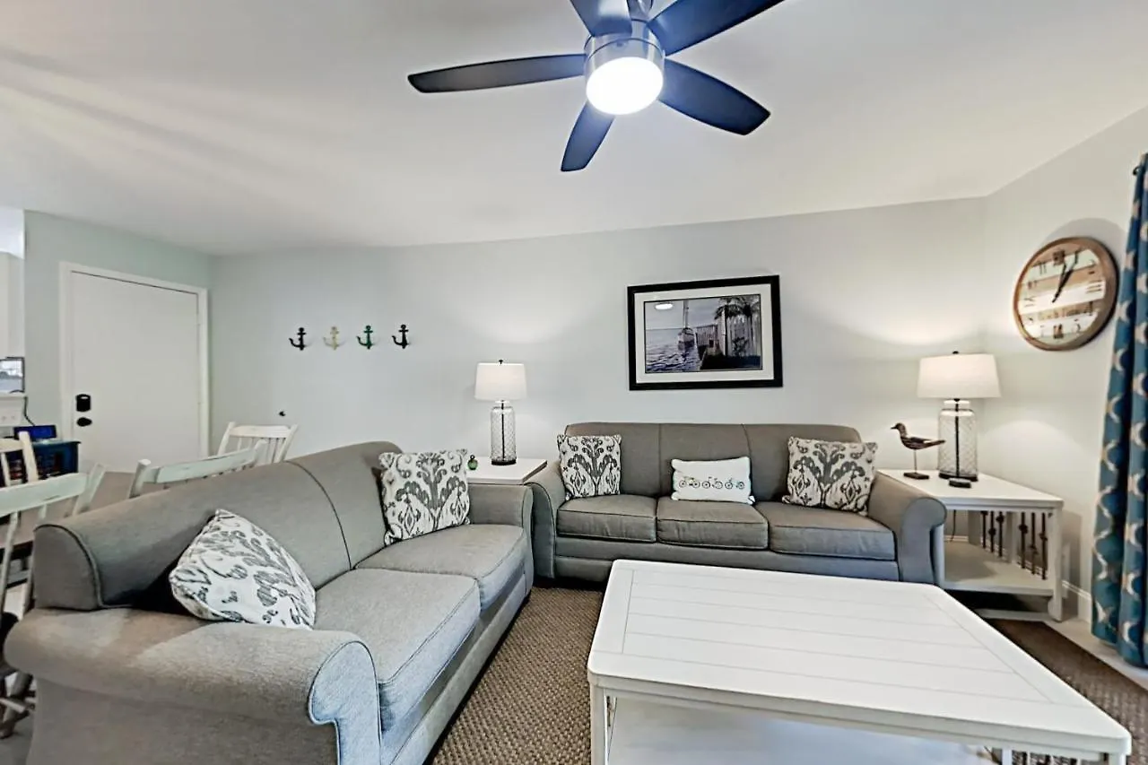 Fiddlers Cove Iii Holiday home