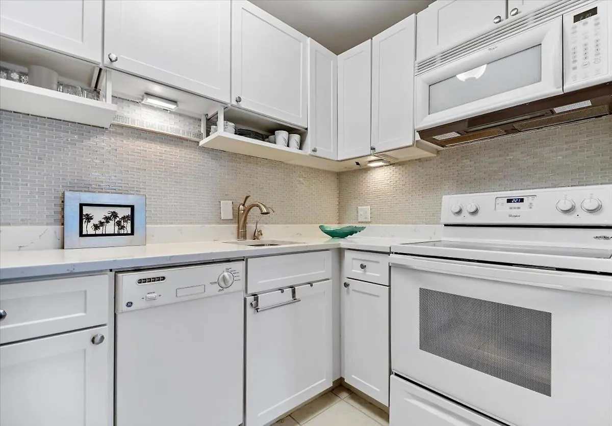 102 Apartment *