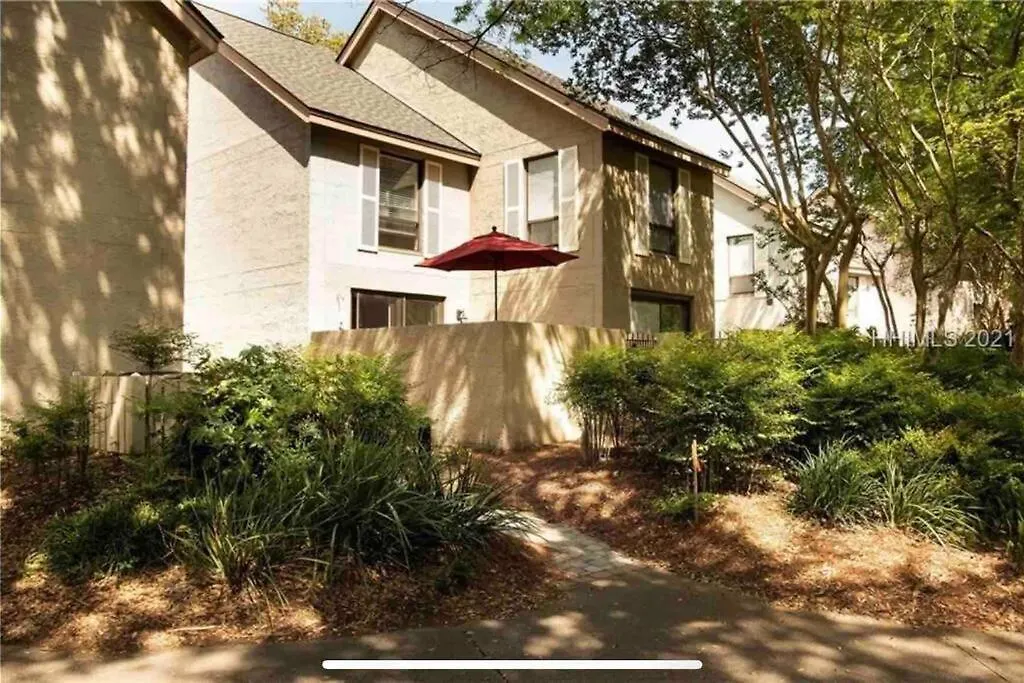 In The Heart Of Harbour Town 2br 2ba Pool Access Close To Holiday home *