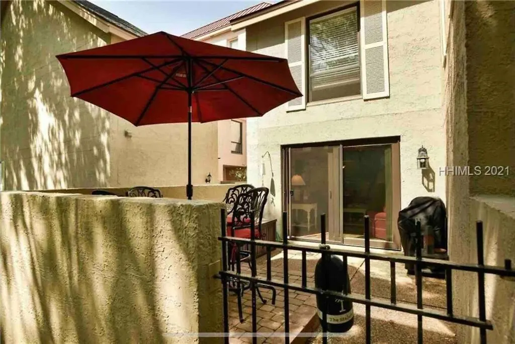 In The Heart Of Harbour Town 2br 2ba Pool Access Close To Holiday home *