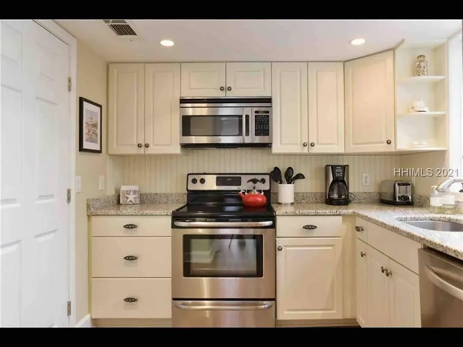 Holiday home In The Heart Of Harbour Town 2br 2ba Pool Access Close To Hilton Head Island