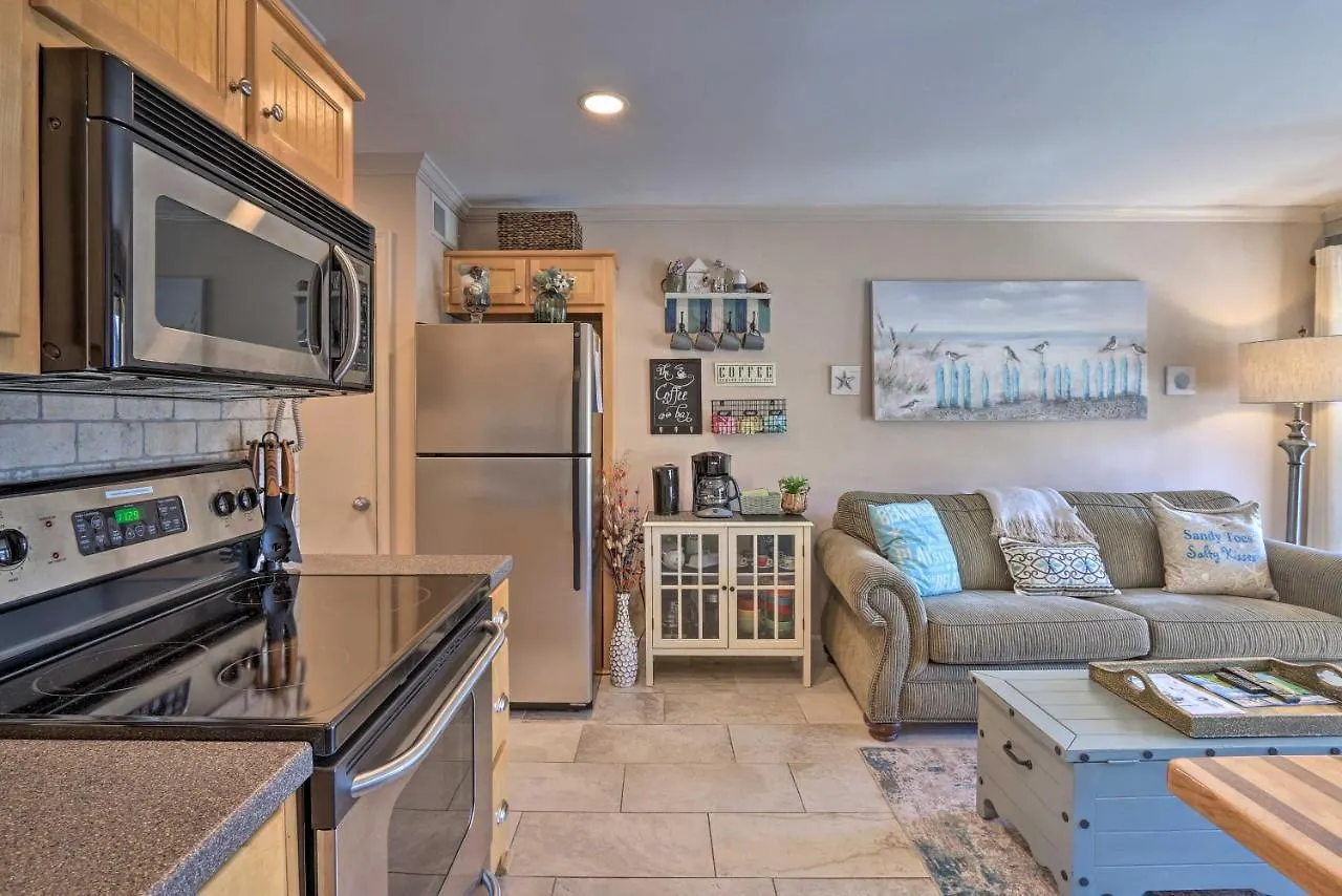 Hilton Head Retreat With Amenities! Apartment