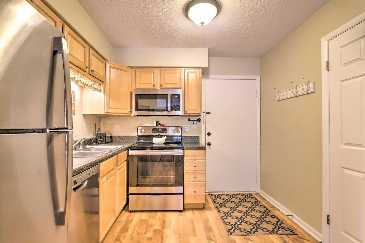 Apartamento Hilton Head - Walk To Folly Field Beach! *