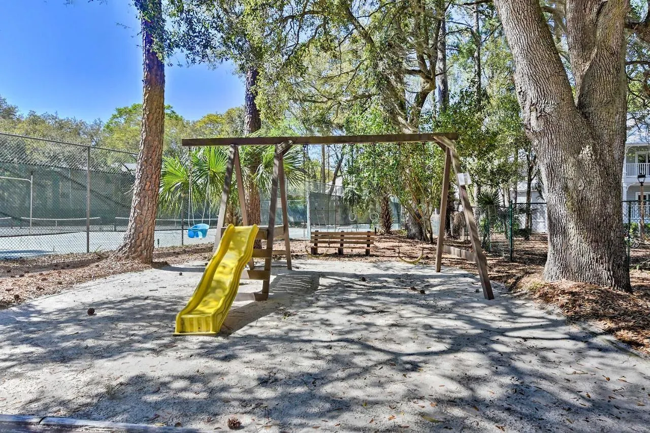 Hilton Head Supplies, Walk To Shore! Apartment *