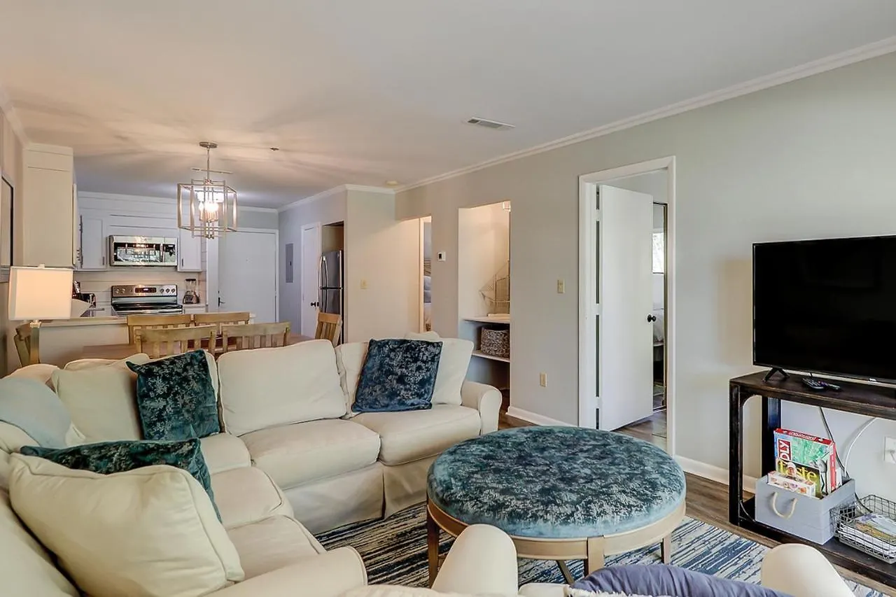 Fiddler's Cove 4j Apartment