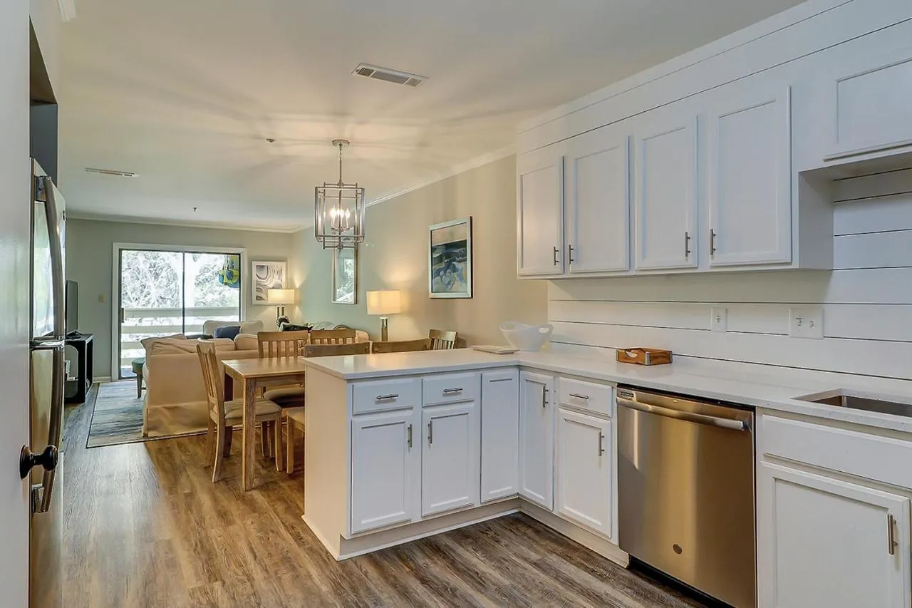 Apartment Fiddler's Cove 4j