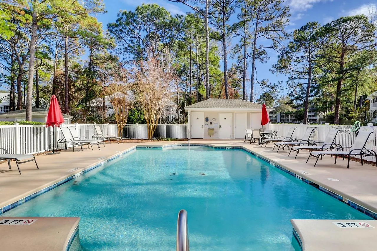 Apartment Links 13b