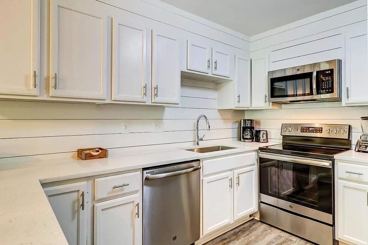 Apartment Fiddler's Cove 4j