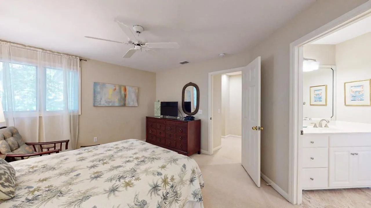 6 Flagg Dr Hilton Head Island