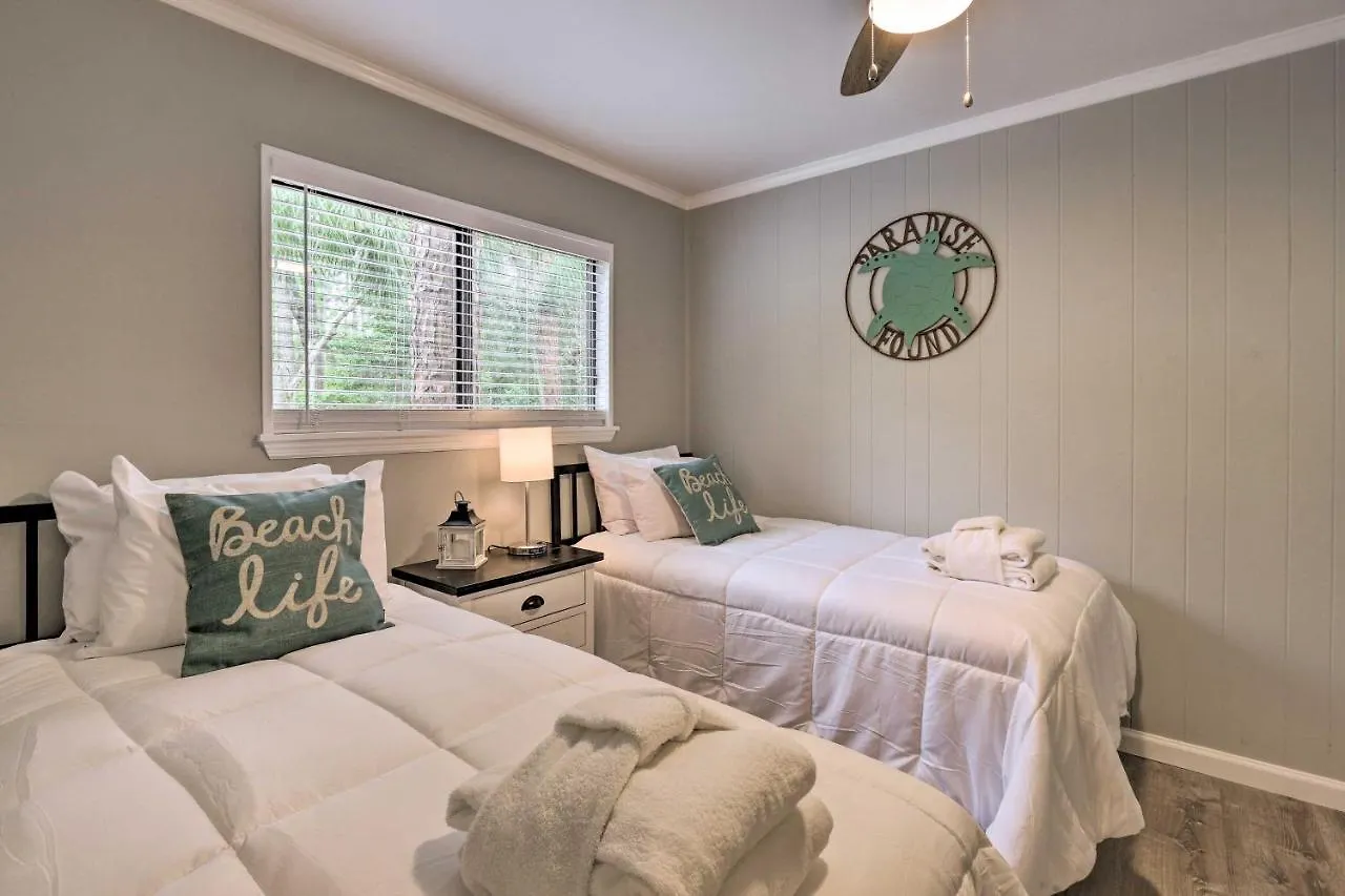 Apartment With Beach Supplies And Pool! Hilton Head Island