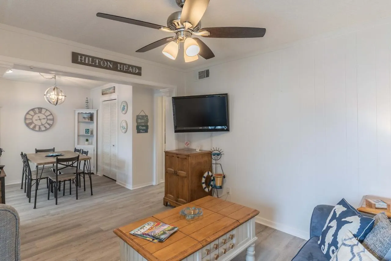 Gorgeous 2 Bedroom Apartment
