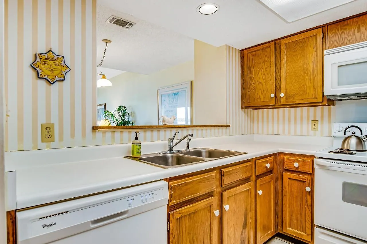 Apartment Beachside Tennis 1893 Hilton Head Island