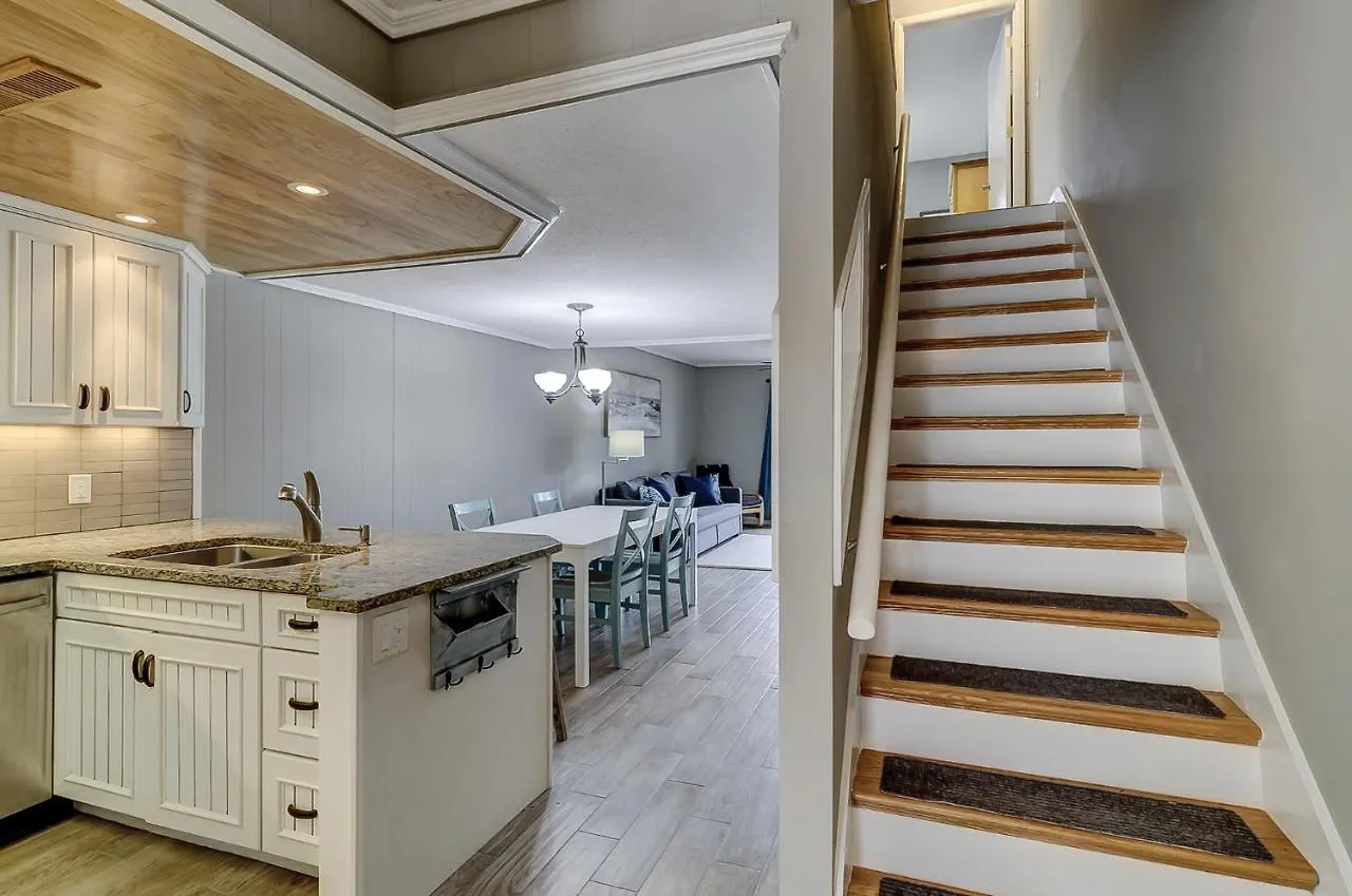 75 Hilton Head 2 Bedroom Forest *