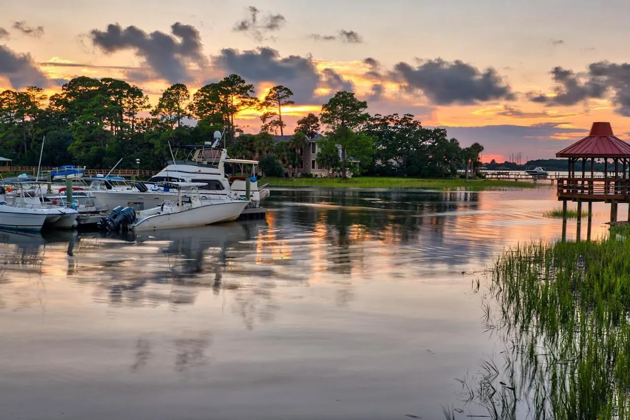 Apartment Stunning Views!!-oceanfront Villa-heated Pool-private Balcony-tiki Bar-walk To Coligny Plaza *