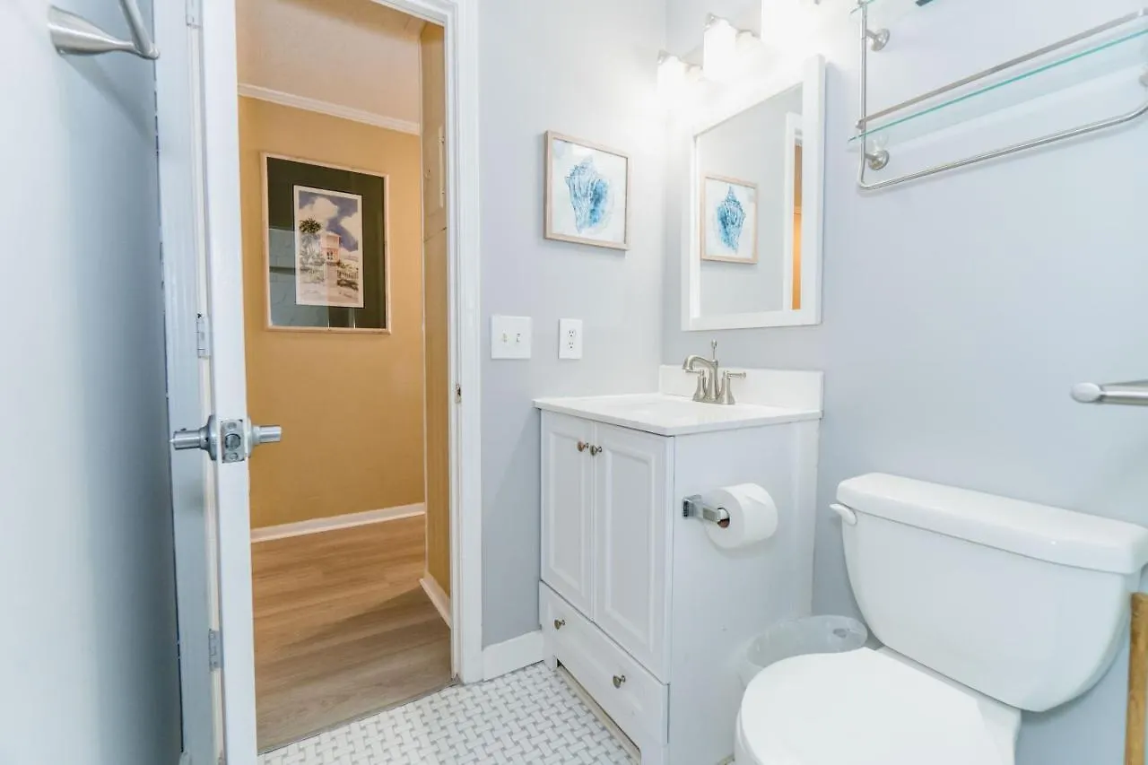 Stunning Views!!-oceanfront Villa-heated Pool-private Balcony-tiki Bar-walk To Coligny Plaza *
