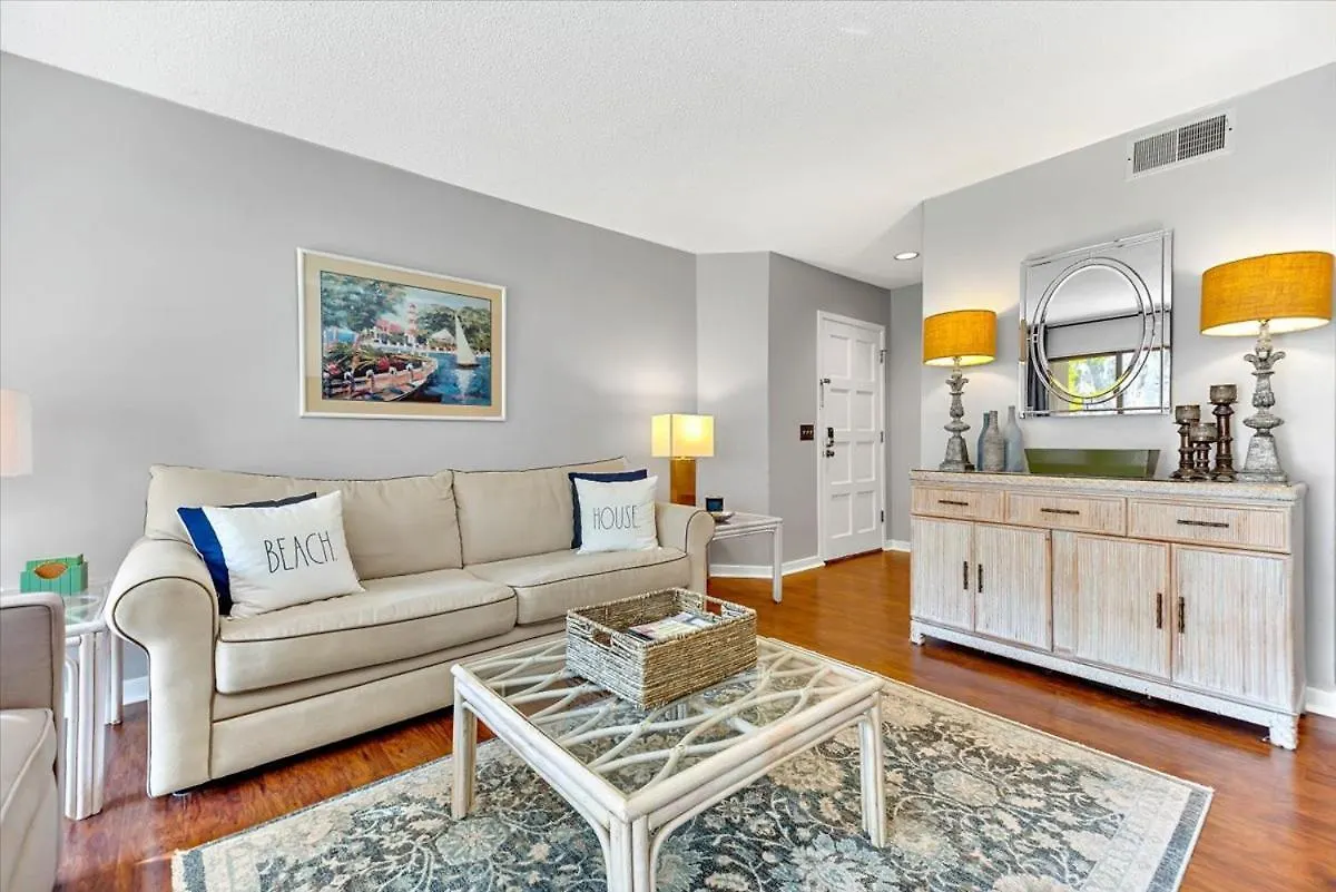 Lighthouse Tennis 2383 Apartment