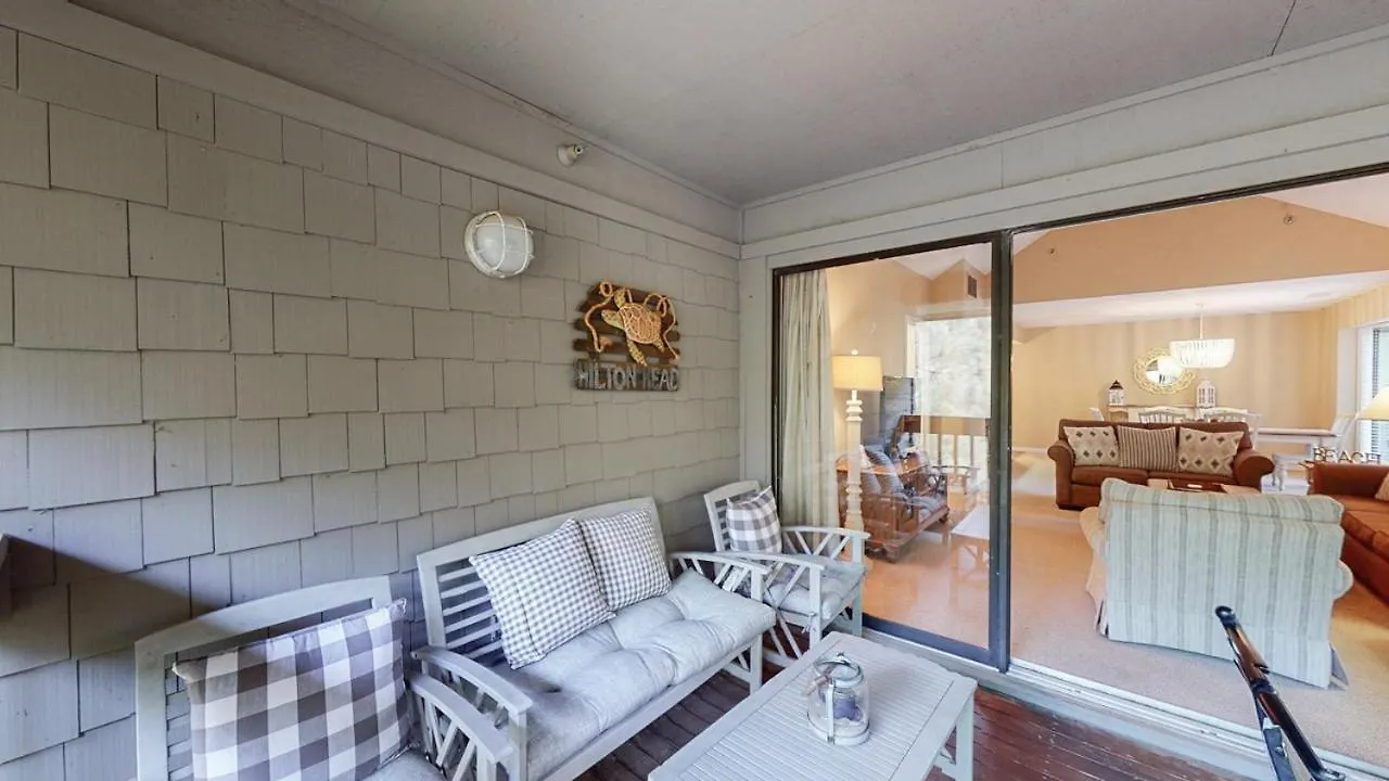 7810 Centre Court Villa *