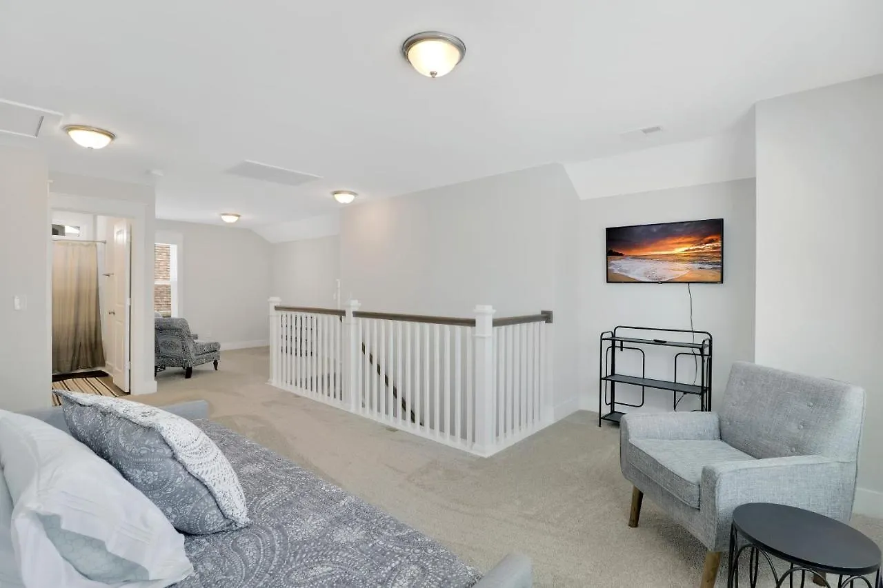 Villa #7 Cheerful Golf 3 Bdr Home/fire Place/car Garage/ Hilton Head Island