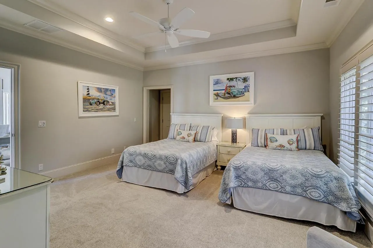 23 Red Cardinal Oceanfront Sea Pines Holiday home