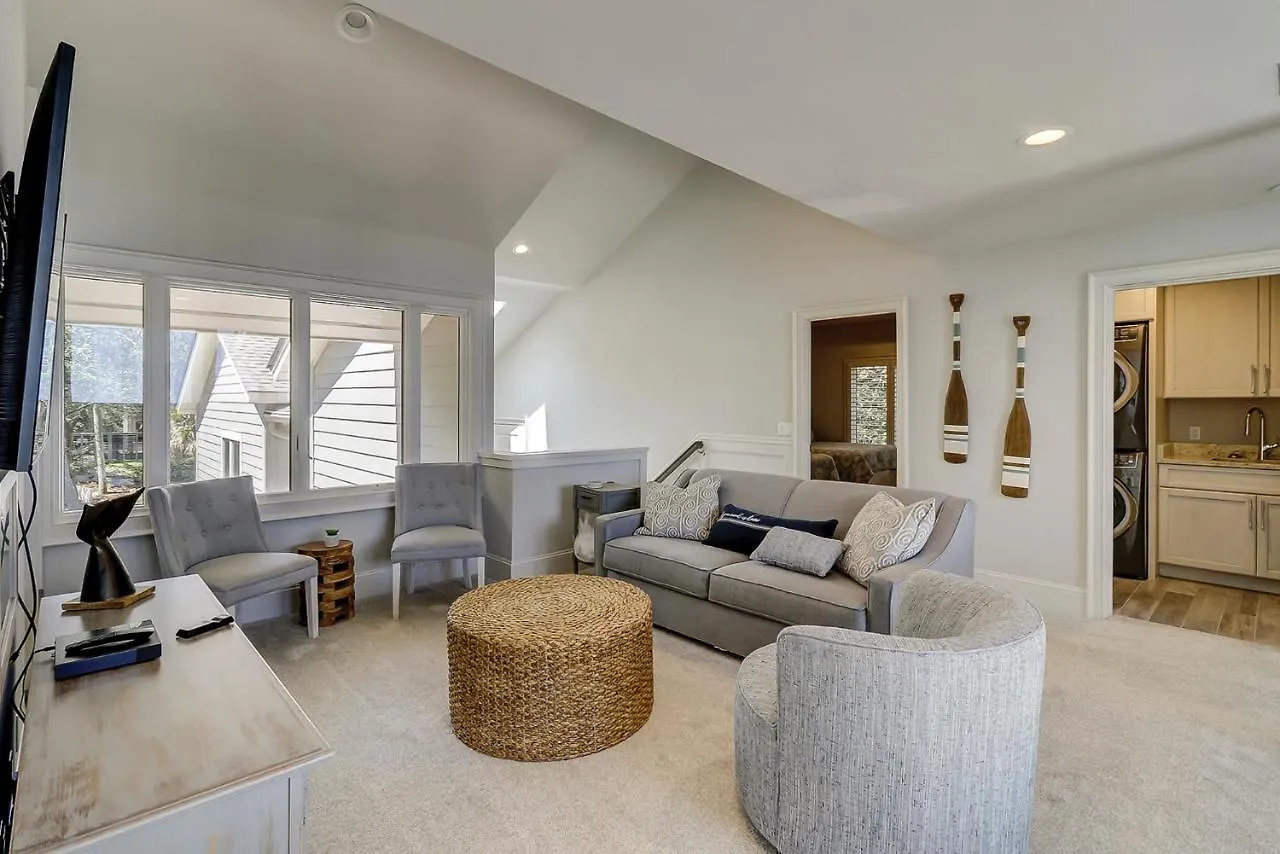 23 Red Cardinal Oceanfront Sea Pines * Hilton Head Island