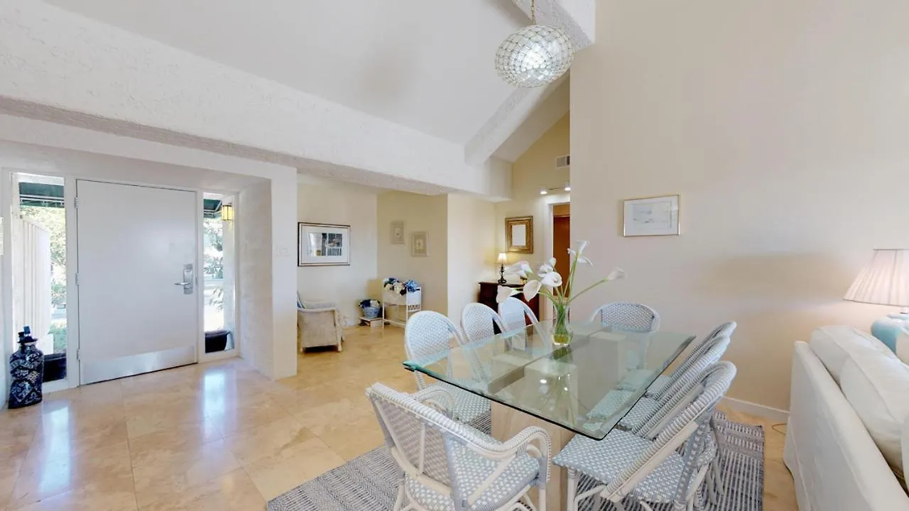 Villa 2 *