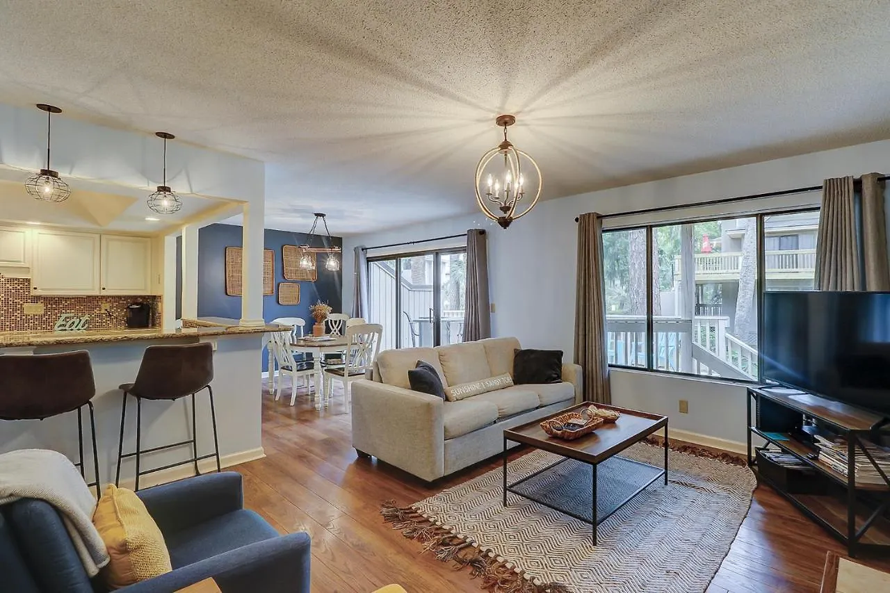 161 Beachwalk 2 Bedroom Near Ocean Shipyard Holiday home