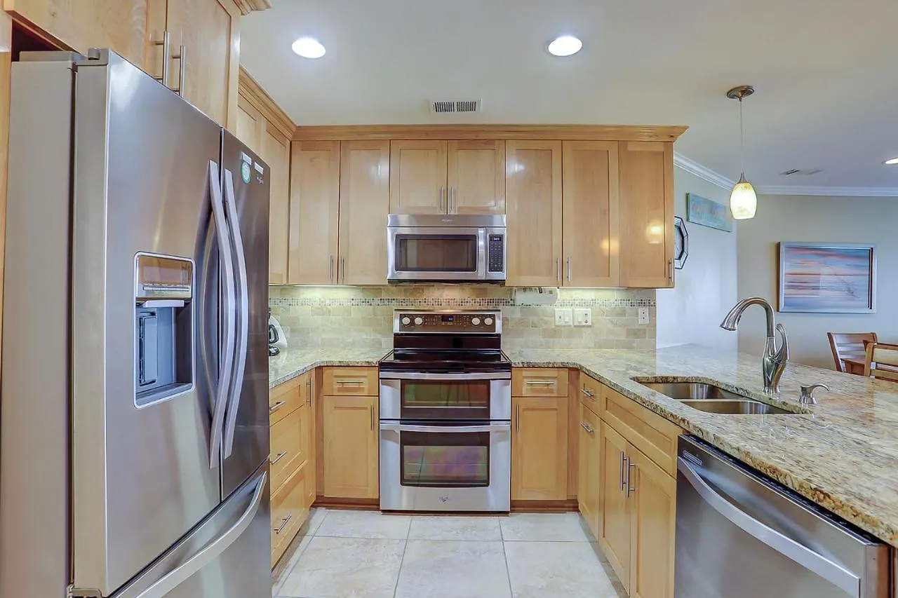 402 Sea Cloisters 2 Bedroom Oceanfront Holiday home