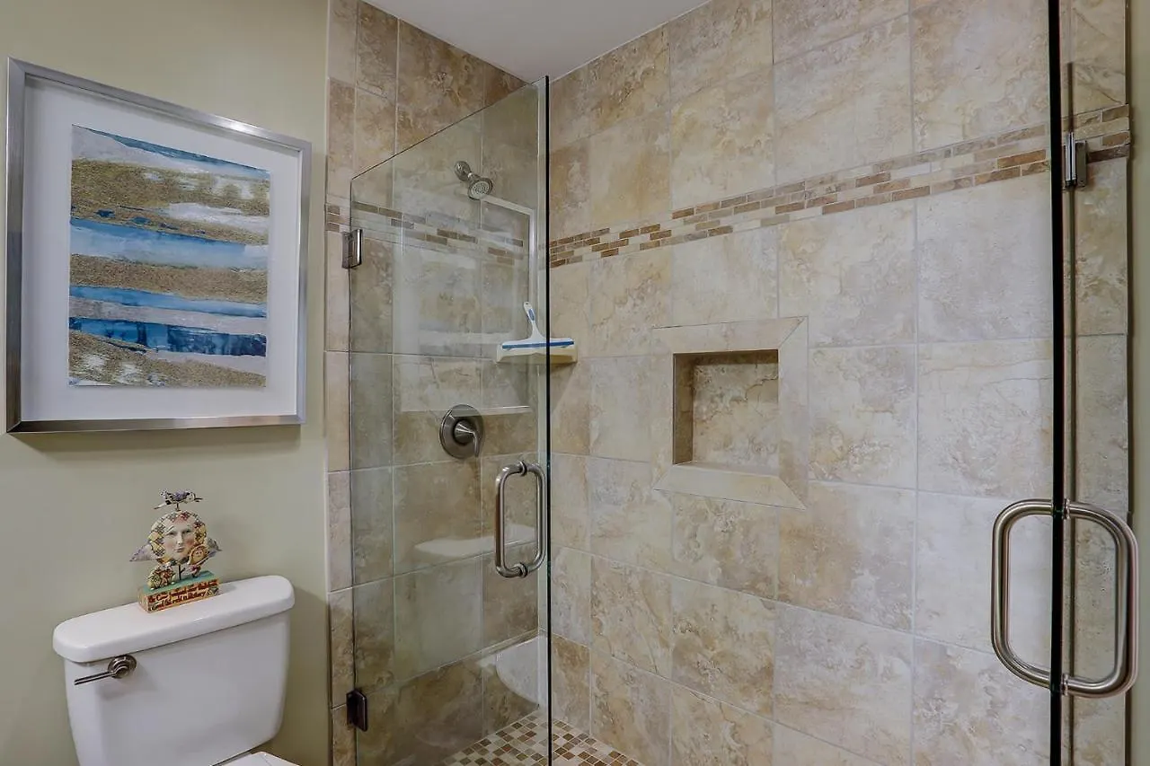 402 Sea Cloisters 2 Bedroom Oceanfront *